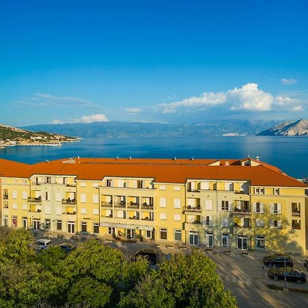 Valamar Atrium Residence Baška Eksteriør billede