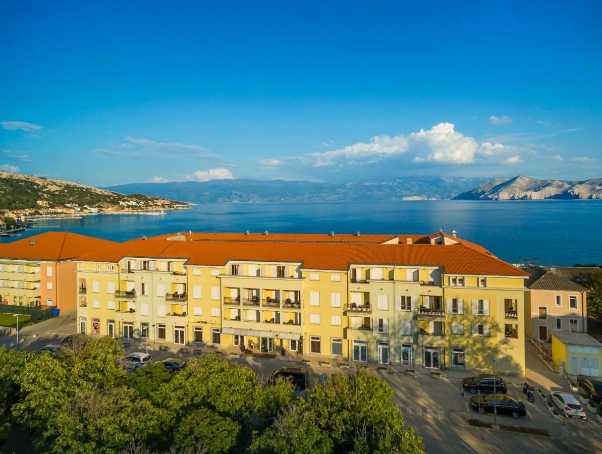 Valamar Atrium Residence Baška Eksteriør billede